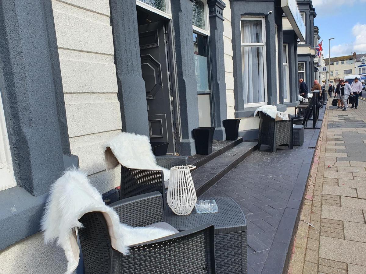 Balkan Hotel Blackpool Dış mekan fotoğraf